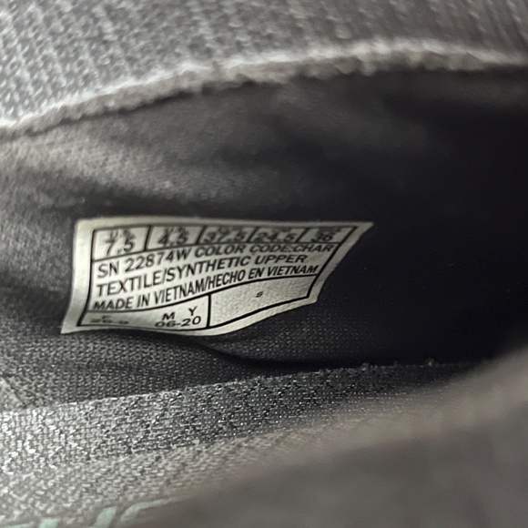 EUC Skechers Women's Dual Lite Gray Sneakers Size 7.5 Wide - Picture 8 of 13